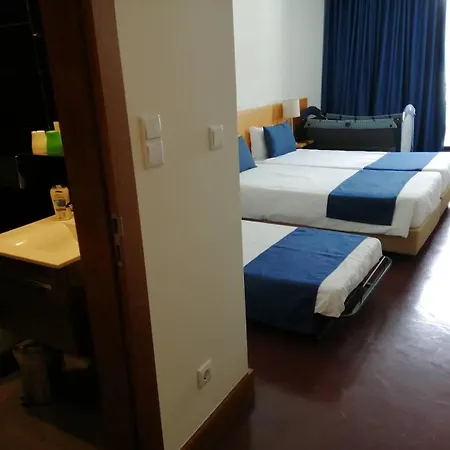 & Go By Lince Ponta Delgada