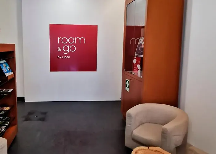 & Go By Lince Ponta Delgada