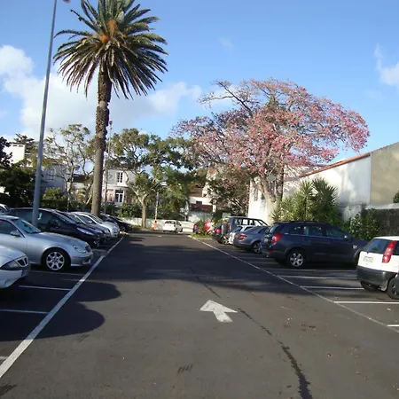 & Go By Lince Ponta Delgada