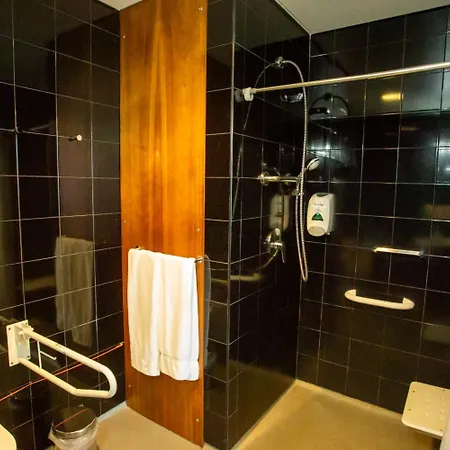 & Go By Lince Ponta Delgada